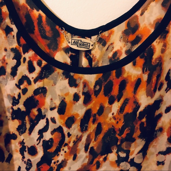 Leopard print top - Picture 4 of 7